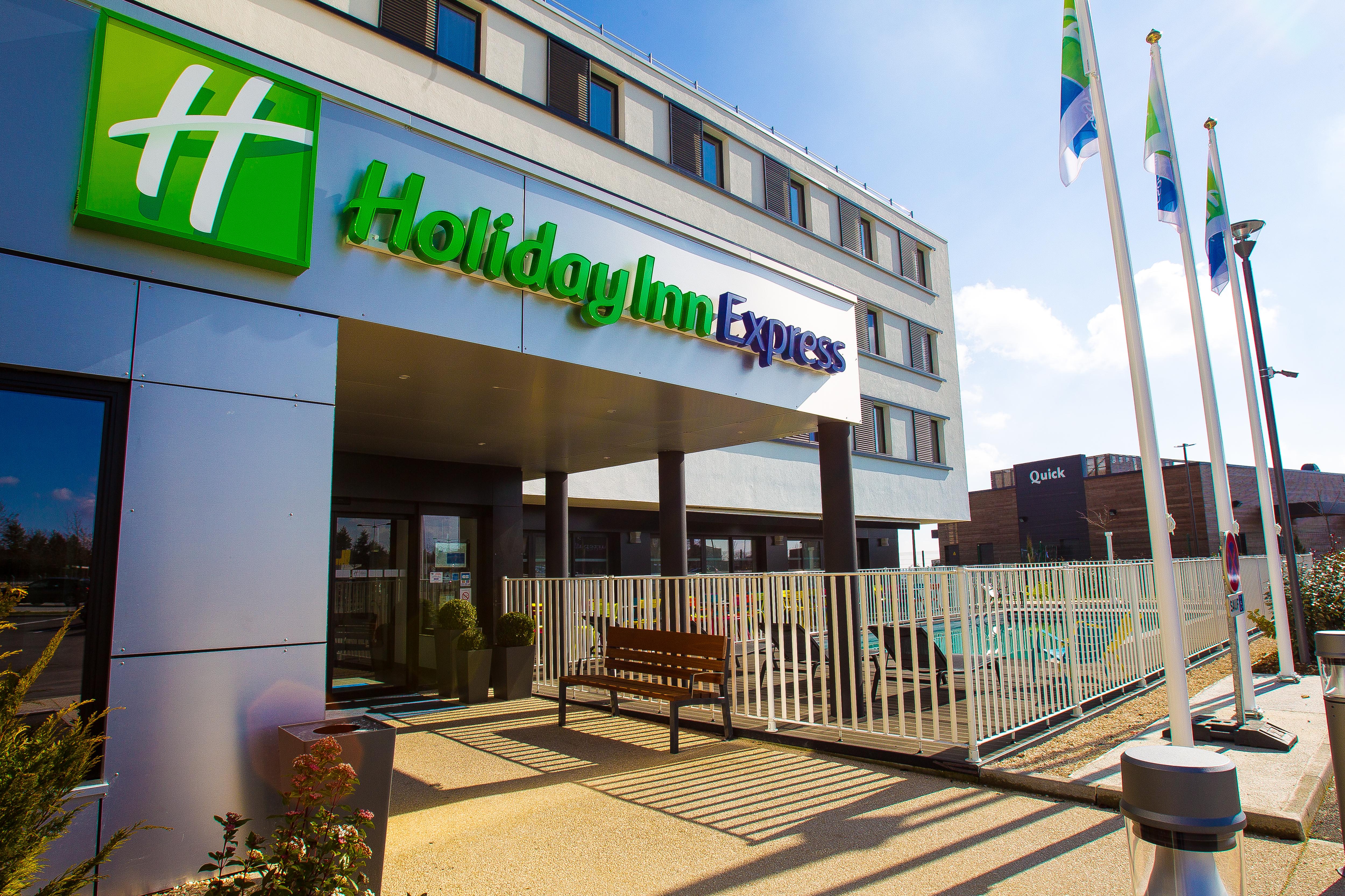 Holiday Inn Express Dijon, An Ihg Hotel Saint-Apollinaire  Exterior foto