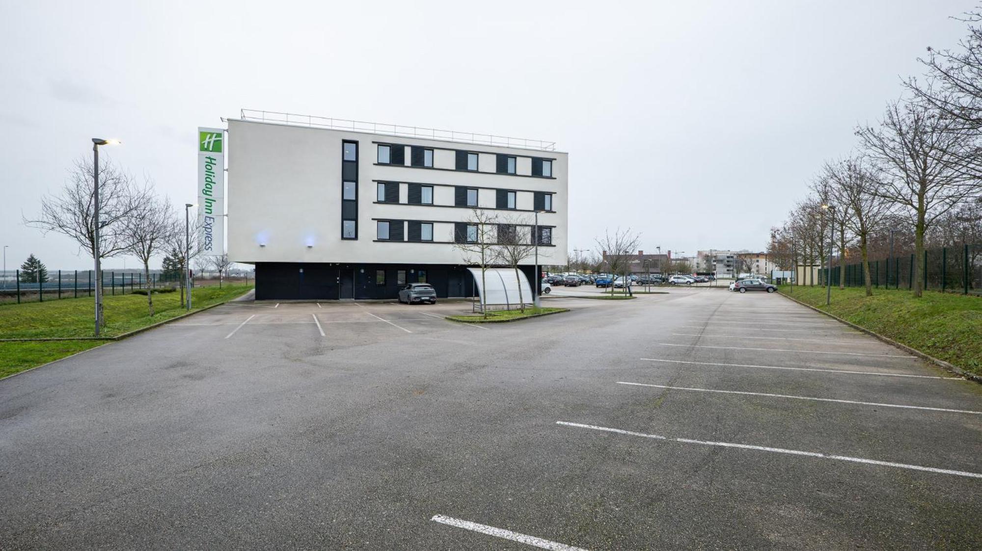 Holiday Inn Express Dijon, An Ihg Hotel Saint-Apollinaire  Exterior foto