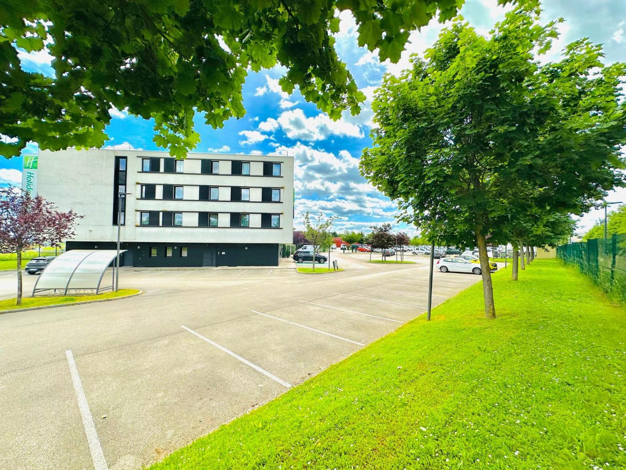 Holiday Inn Express Dijon, An Ihg Hotel Saint-Apollinaire  Exterior foto